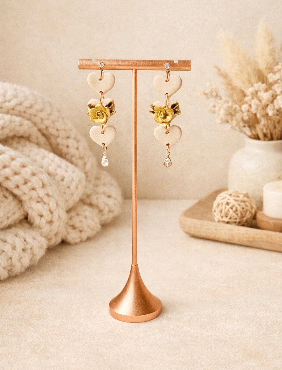 Golden Rose Hearts