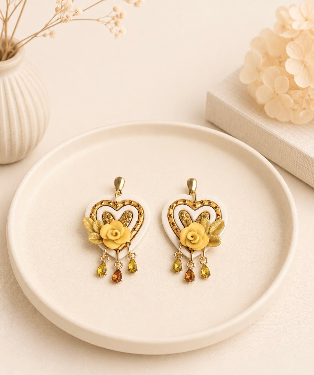 Yellow Vintage Heart